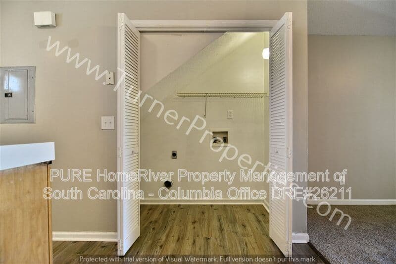 Columbia House: 3800 Plowden Rd