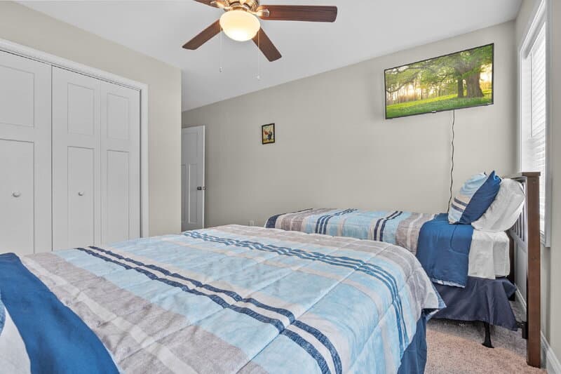 Aberdeen Townhome: 881 Ducks Lndg