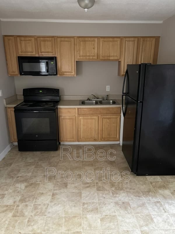 Charlotte Townhome: 3116 Grierton Ct