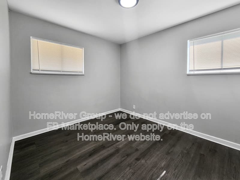 Saint Louis House: 10648 Spring Garden Dr