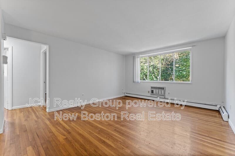 Boston: Mattapan Condo: 580 Cummins Highway