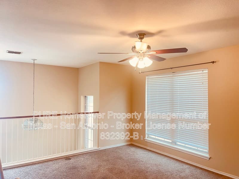 Selma House: 14815 Wilmington
