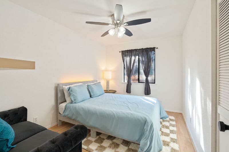 Carmichael House: 2122 Gunn Road