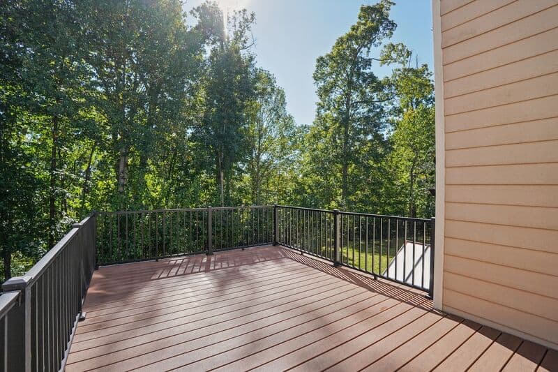 Fredericksburg House: 1100 Wright Court