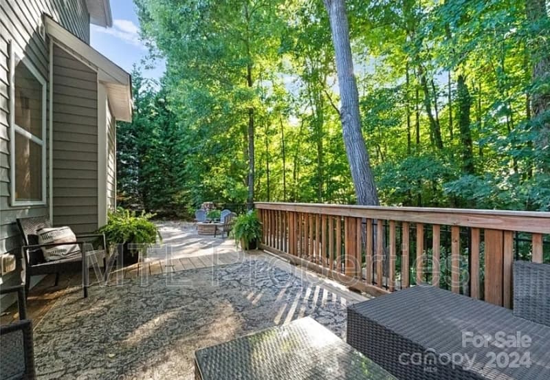 Fort Mill House: 3042 Collin House Drive