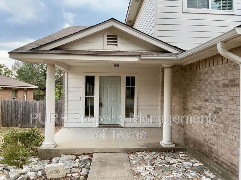 Round Rock House: 3590 Rock Shelf Ln.