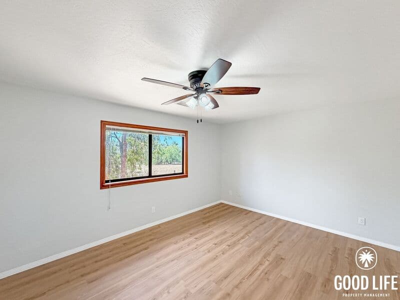 Valley Center House: 19286 Paradise Mountain Rd