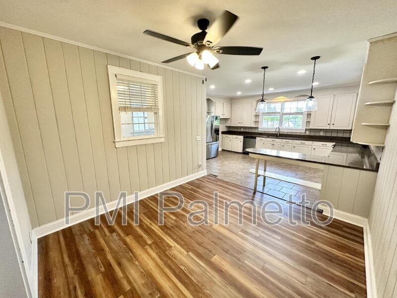 Cayce House: 1419 Axtell Drive