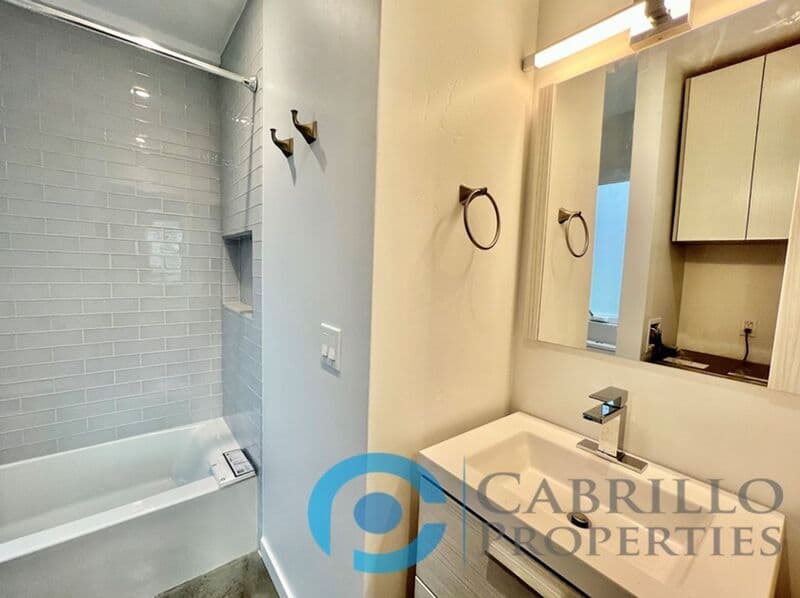 San Diego Condo: 2502 54th Street