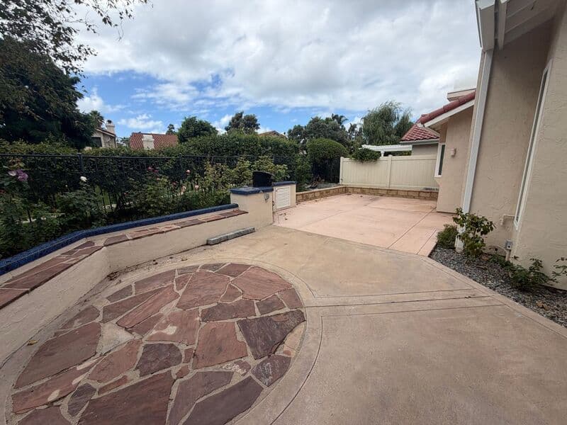 San Diego House: 7110 Caminito Zabala