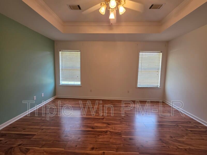Cabot House: 26 Stonewood Drive