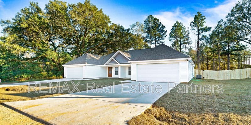 Petal Condo: 19 Bellamy Ln