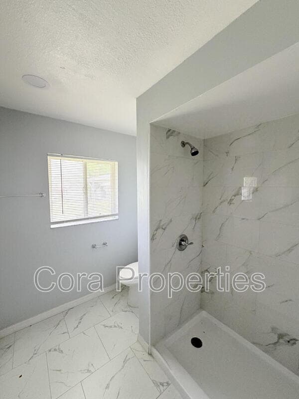 Winter Haven House: 825 Avenue Y Northwest