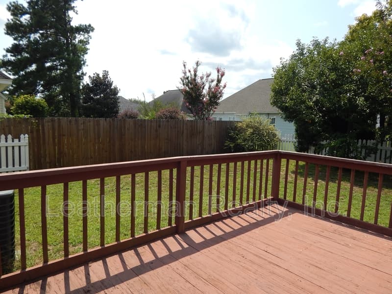 Florence House: 2109 Elderberry Dr