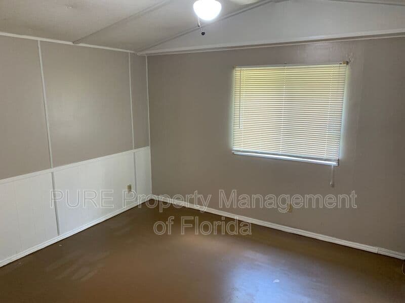Ocala House: 5401 SE 28th Ct
