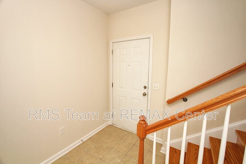 Duluth House: 3500 Sweetwater Rd