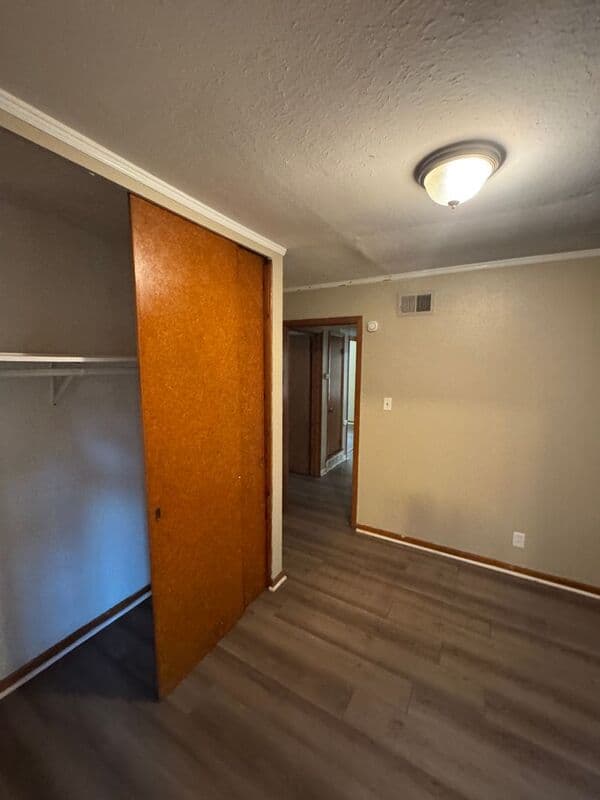 Memphis House: 4523 E Mallory Ave