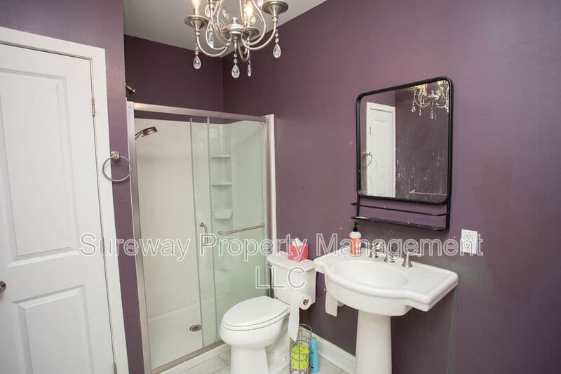 Medford House: 16 Union St