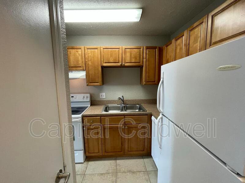 Tampa Condo: 13686 Orange Sunset Dr