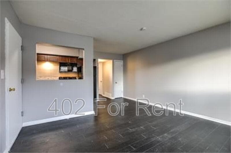 Omaha Condo: 1410/1412 North 45th Street - 4
