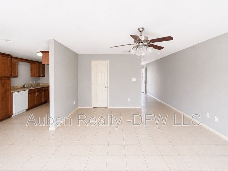 Princeton House: 1109 Parkway Trail