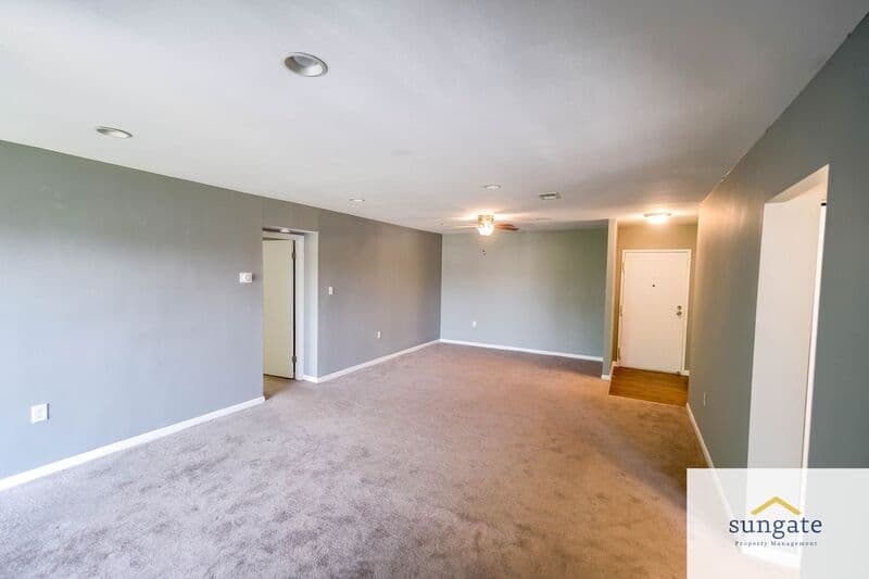 Baltimore Condo: 6711 Park Heights Ave