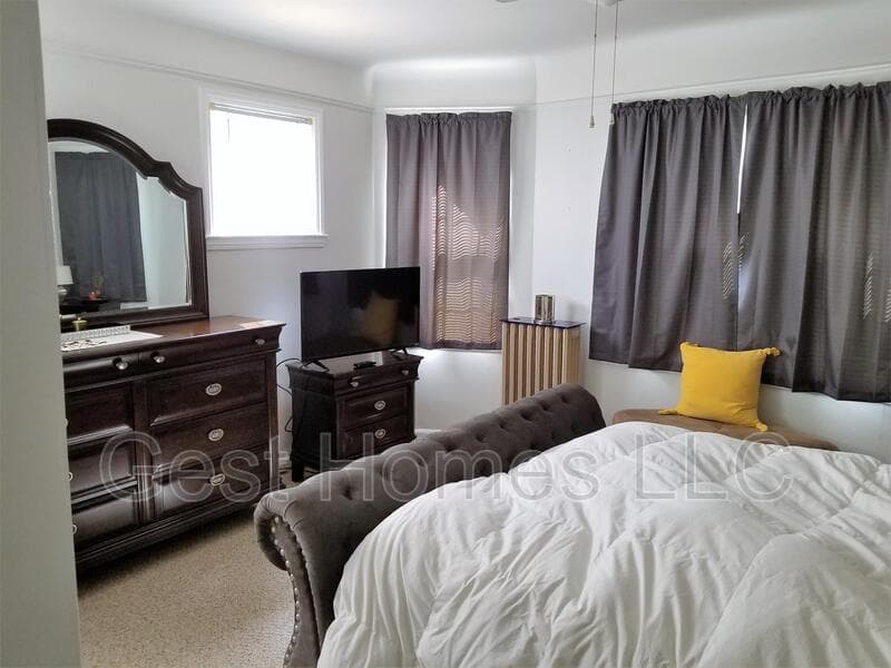 Wyandotte Condo: 364 Chestnut