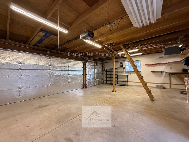 Colorado Springs House: 109 Jasper Drive
