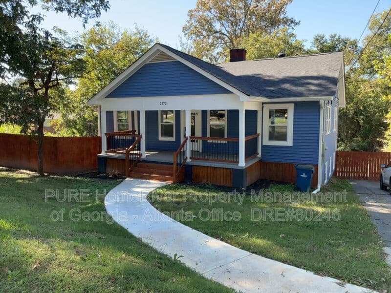 East Pt House: 2172 Ben Hill Rd