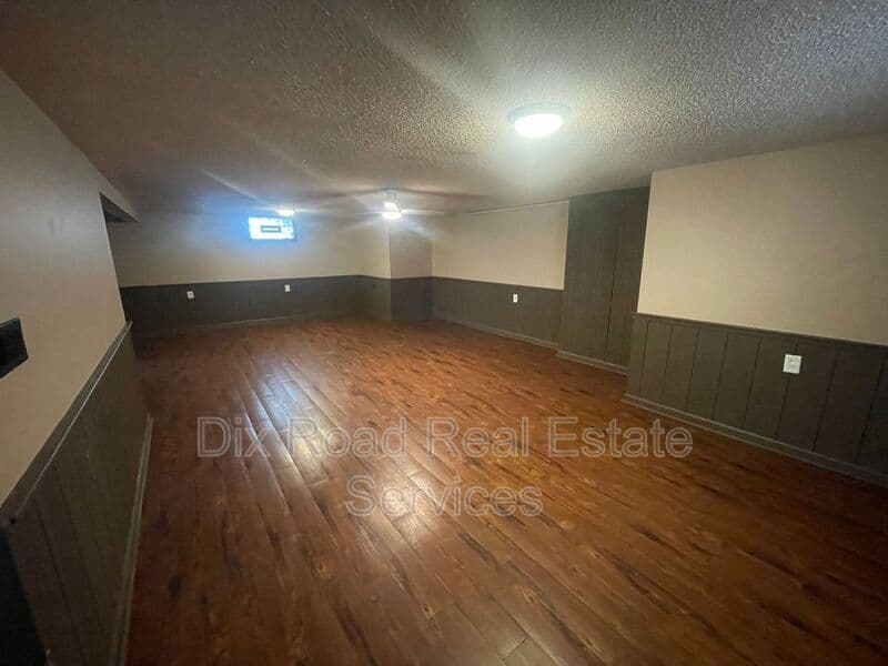 Hamilton House: 1415 Park Avenue