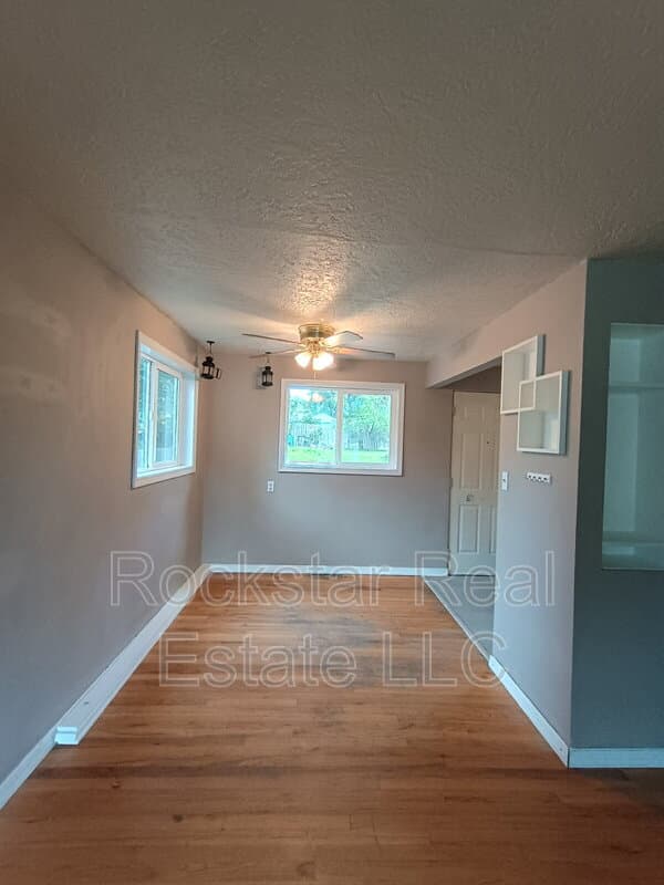 Spokane House: 6128 North Oak Street