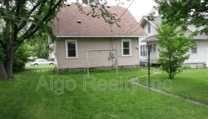 Minneapolis House: 3910 Emerson Avenue North