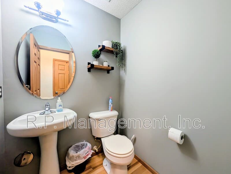 Prior Lake Townhome: 14321 Brookmere Blvd NW