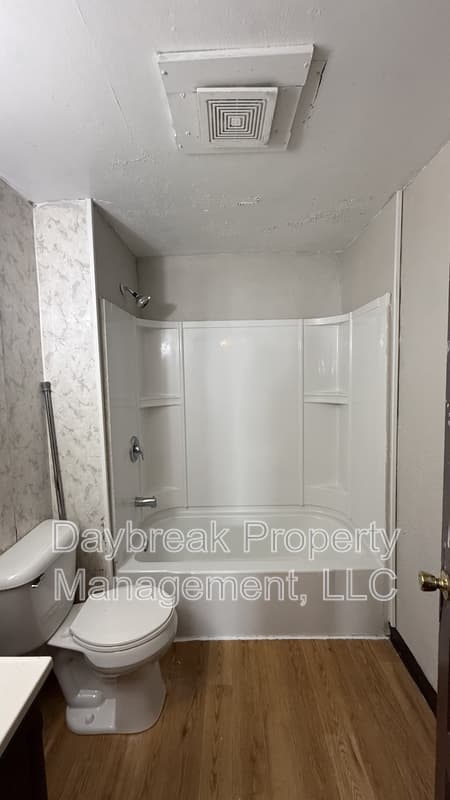 Fargo Condo: 1235 11 1/2 Street North - 3