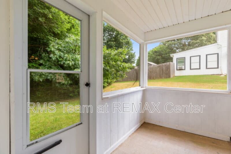 Dacula House: 2510 Fort Daniels Dr