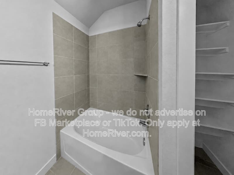 Royse City House: 353 Fire Rock Dr