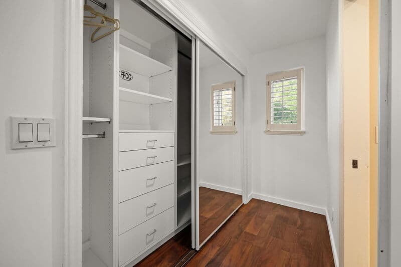 San Diego House: 18714 Bernardo Trails Dr