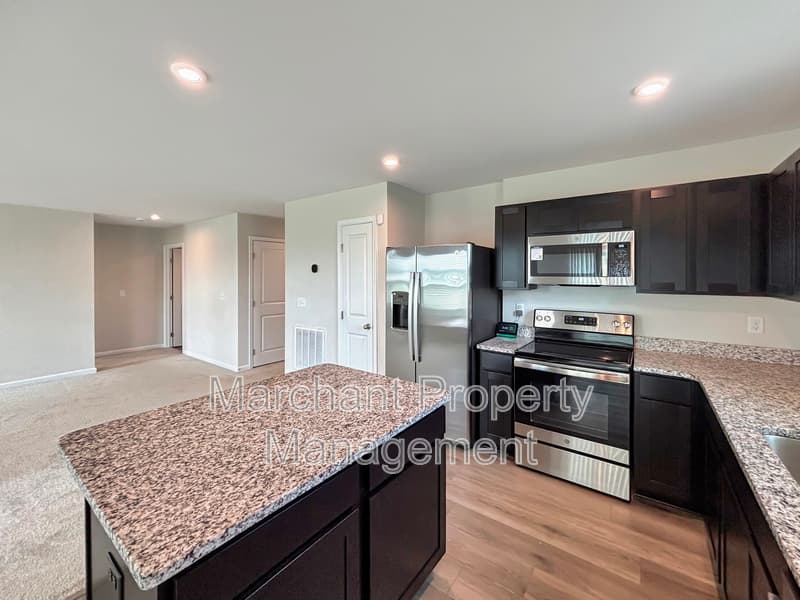Piedmont House: 609 Glamis Court