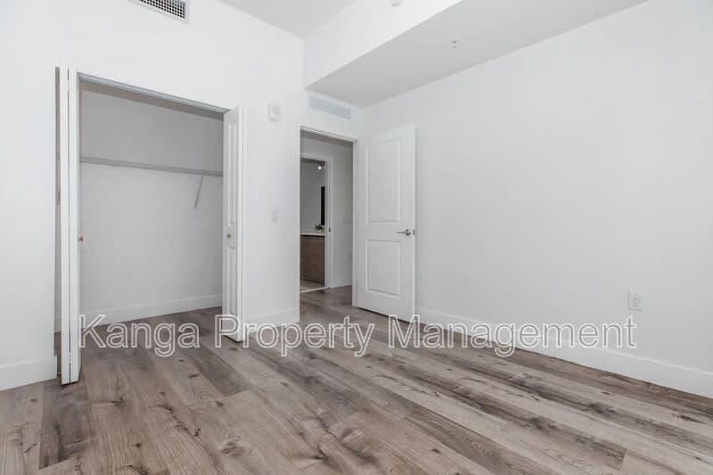 Miami Condo: 39 NW 7th Ave