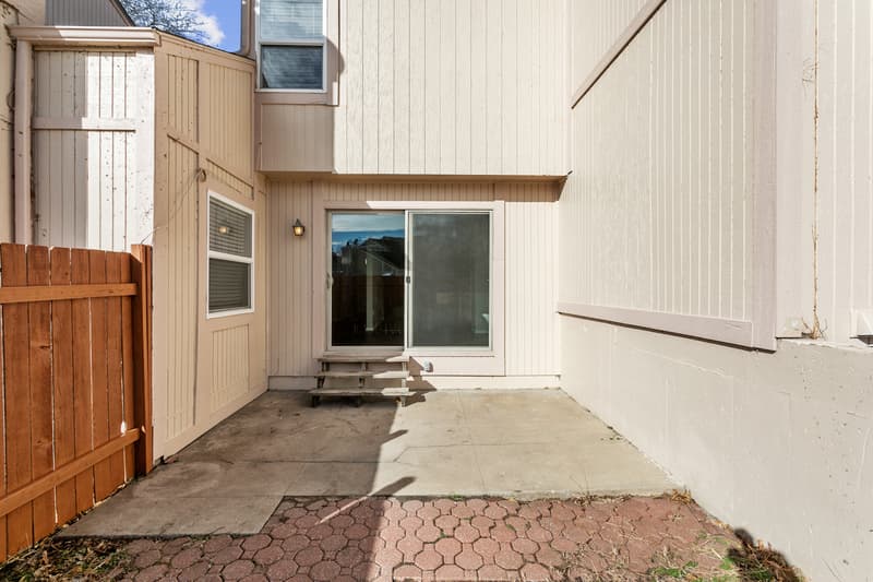 Blue Springs Condo: 565 NW Valleybrook Rd