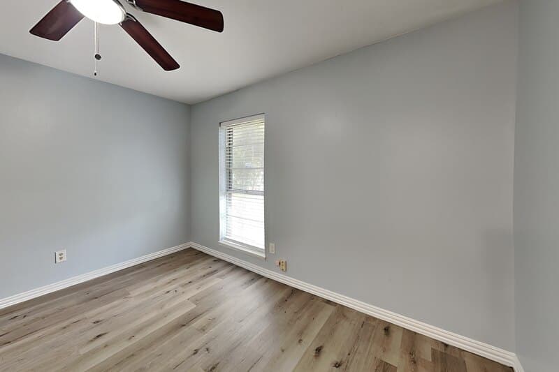 Plano House: 1913 Briarwood Dr
