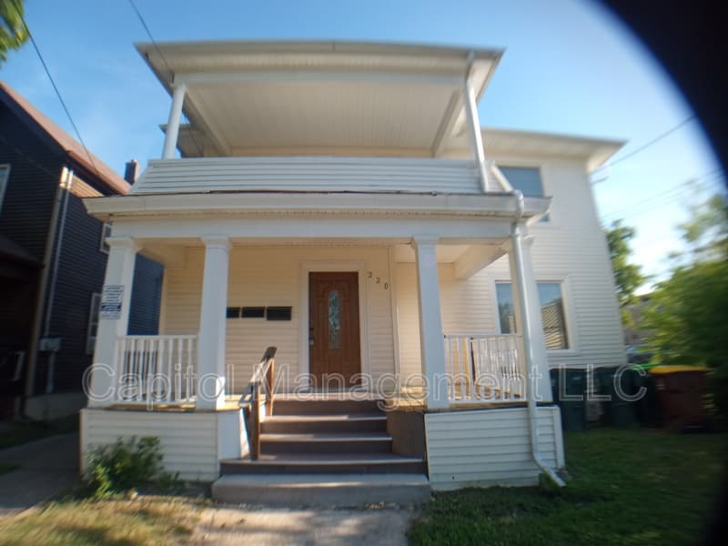 Lansing Condo: 220 W Lapeer St