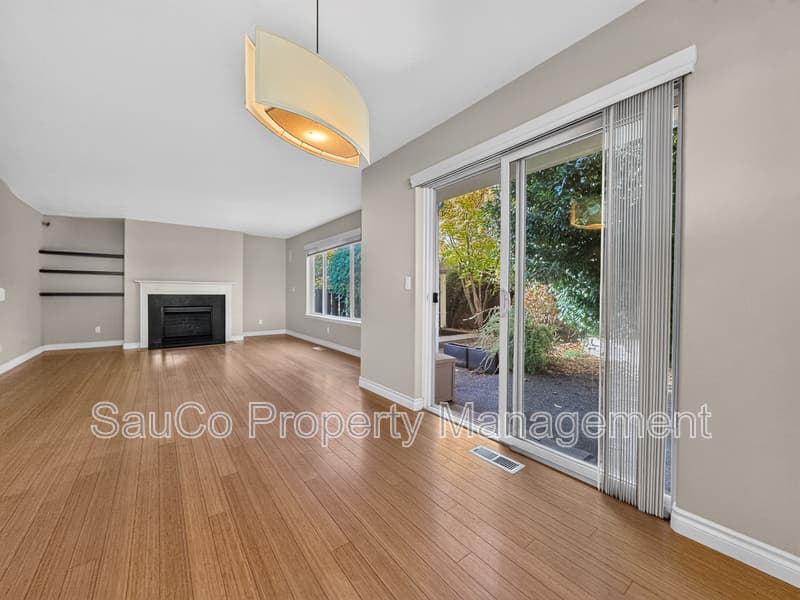 Beaverton House: 16705 Northwest Arizona Drive