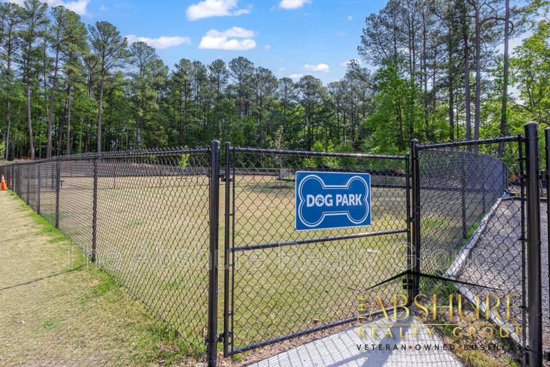Durham Condo: 1053 Commack Drive
