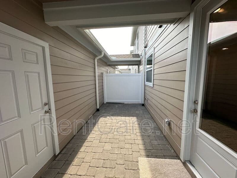 St. Cloud House: 6533 Cyrils Dr.