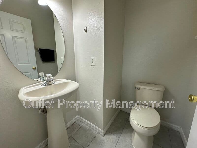 Orlando Townhome: 6114 Chapledale Drive