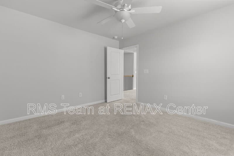 Auburn House: 1333 Maston Rd