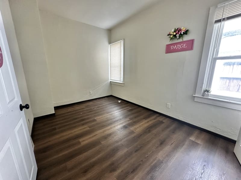 Green Bay House: 606 North Baird Street