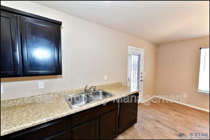 Horizon City House: 916 Villa Seca Dr !!