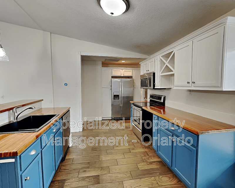 Orlando House: 3512 Stonefield Dr